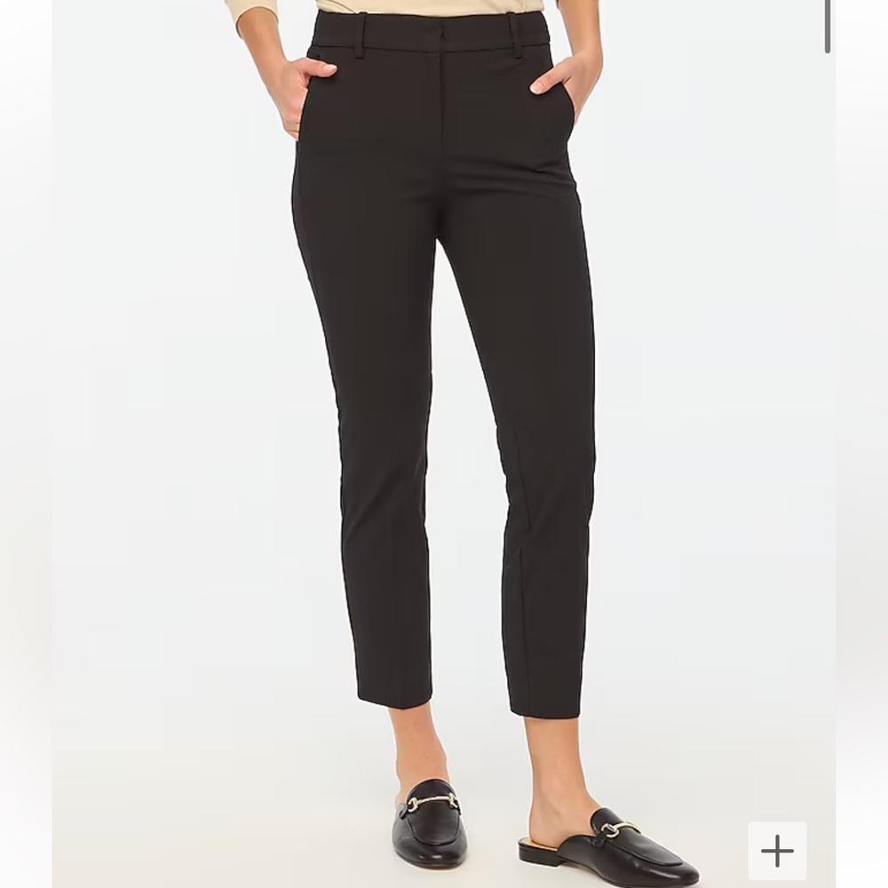 J.Crew factory. Slim cropped Ruby pant in stretch twill. Black. Size 10.